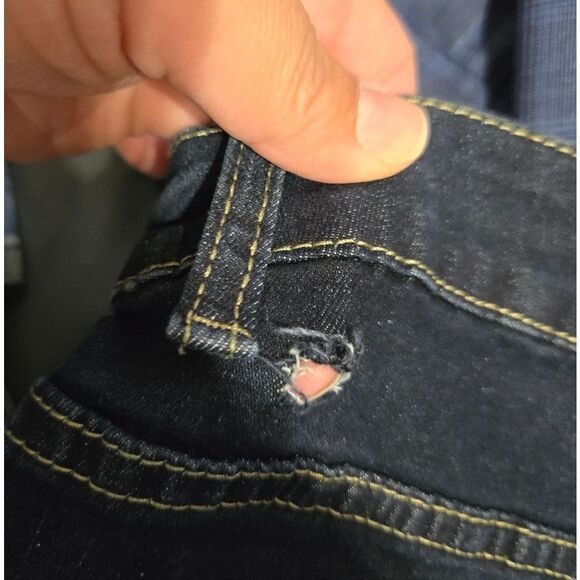 NVfelix Stretchy Flare Leg Dark Wash Jeans NWT - Picture 9 of 14